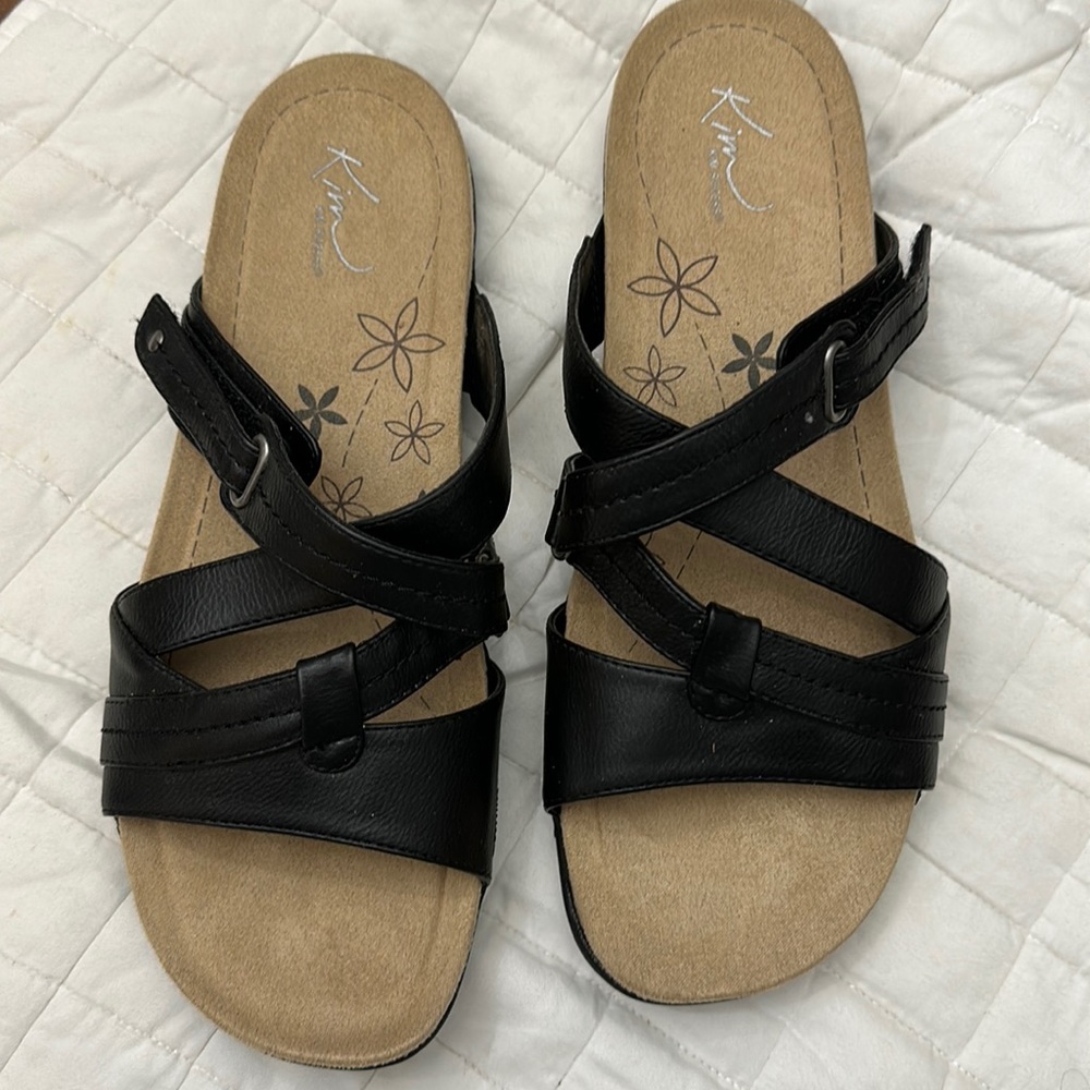 Kim Rodgers Woman Haddey Black Sandals Memory Foam Slip On Size 9.5 M SEE PICS
